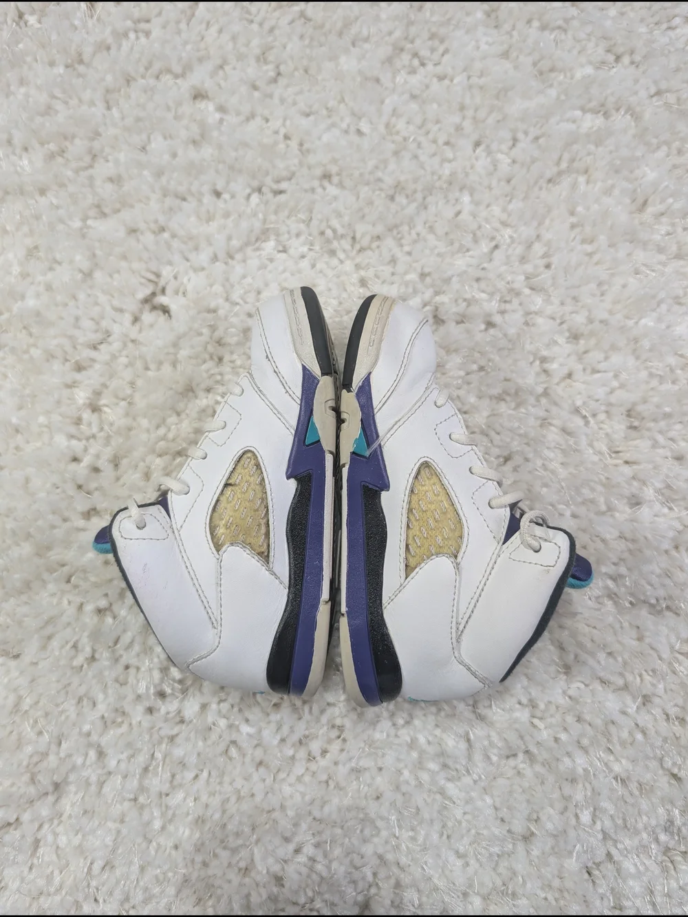 Jordan 5 Grape Kids Retro Basketball Sneakers 9c